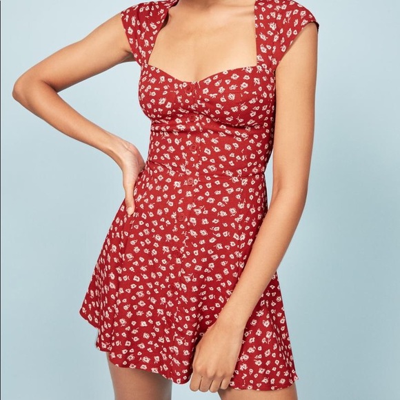 New reformation dress - Picture 1 of 4